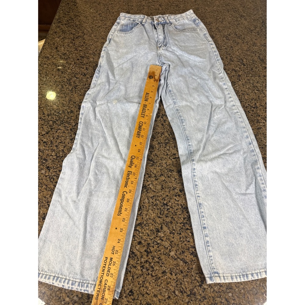 Jeans Tall XS High Waisted Wide Leg Jeans Light Wash Pink Bow Embroidered 0265